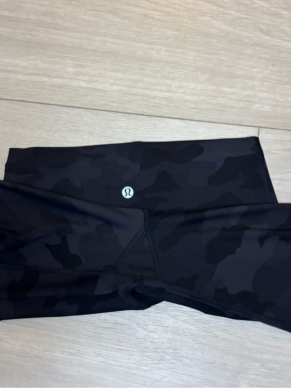 Lululemon Wunder Train HR Tight 28" Heritage 365 Camo Deep Coal Multi Size 6 - Picture 3 of 8